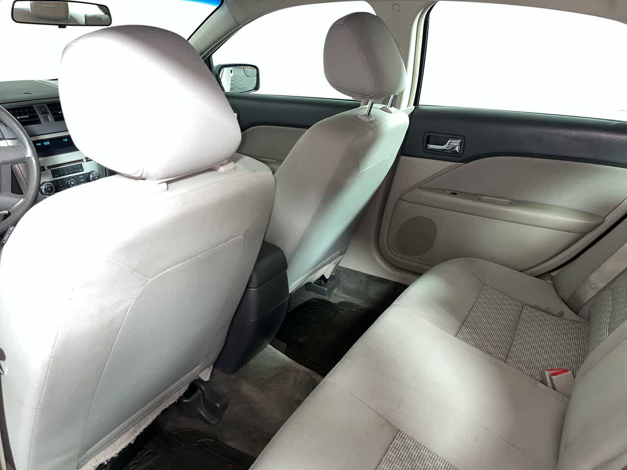 2011 Ford Fusion S