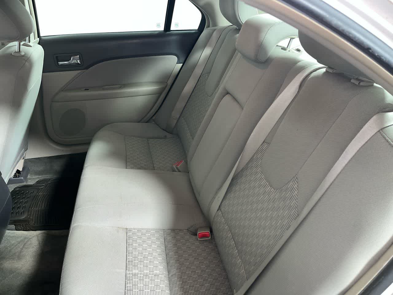 2011 Ford Fusion S