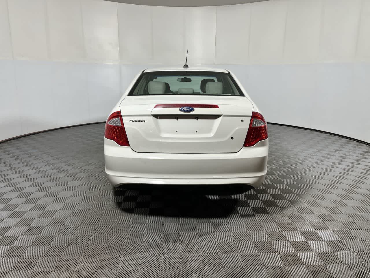 2011 Ford Fusion S