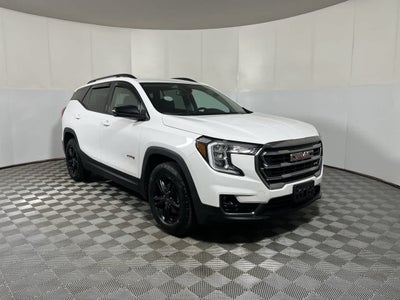 2024 GMC Terrain AT4