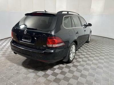 2014 Volkswagen Jetta TDI w/Sunroof & Nav