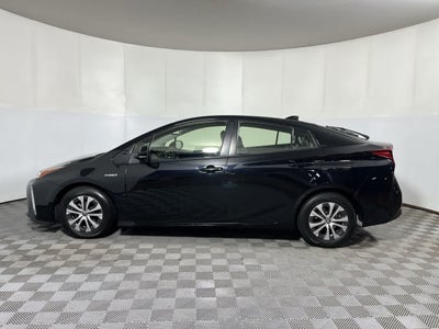 2021 Toyota Prius XLE
