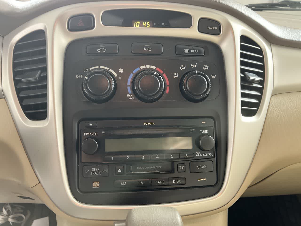 2006 Toyota Highlander w/3rd Row