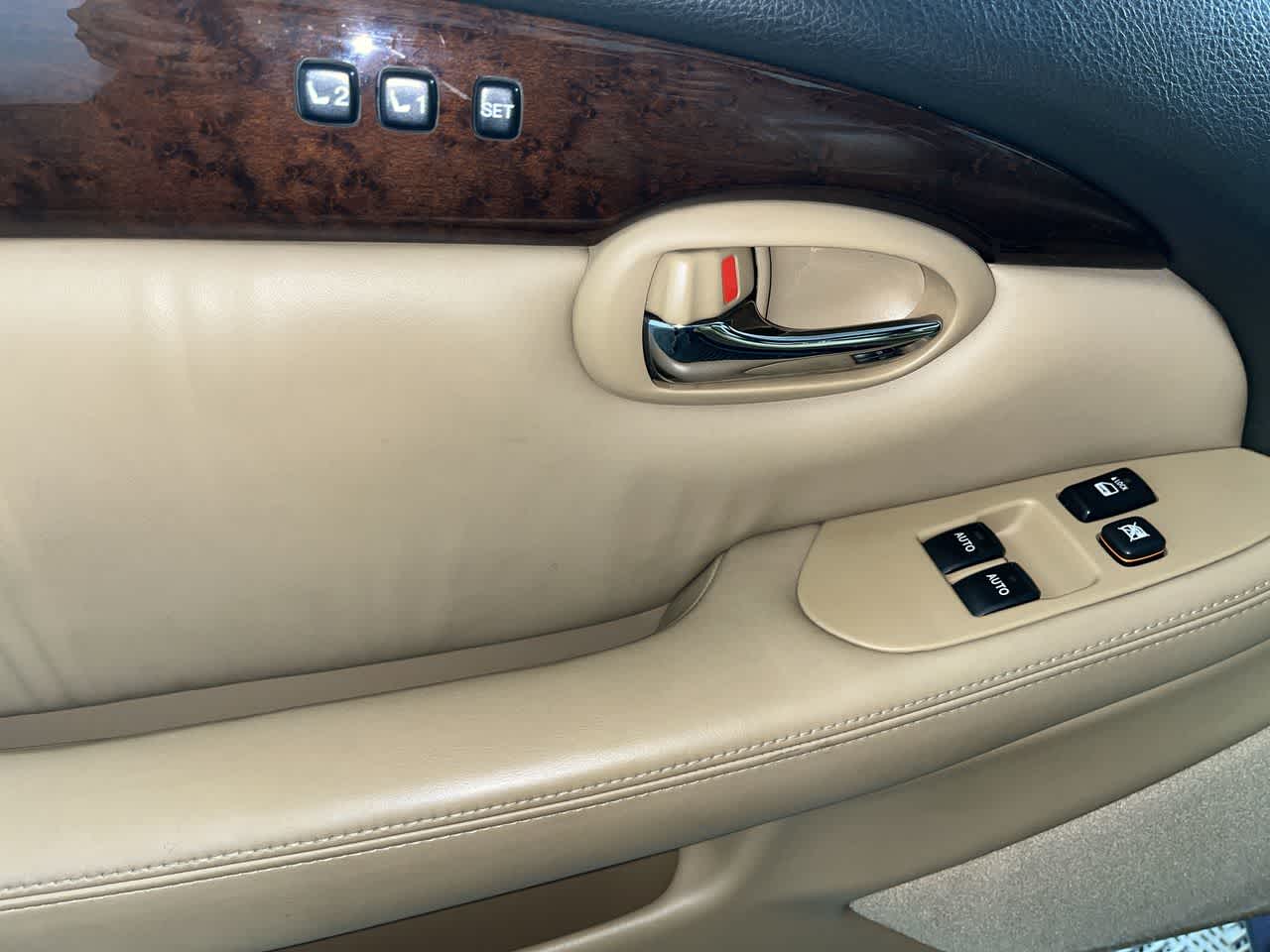 2007 Lexus SC 430 2dr Convertible