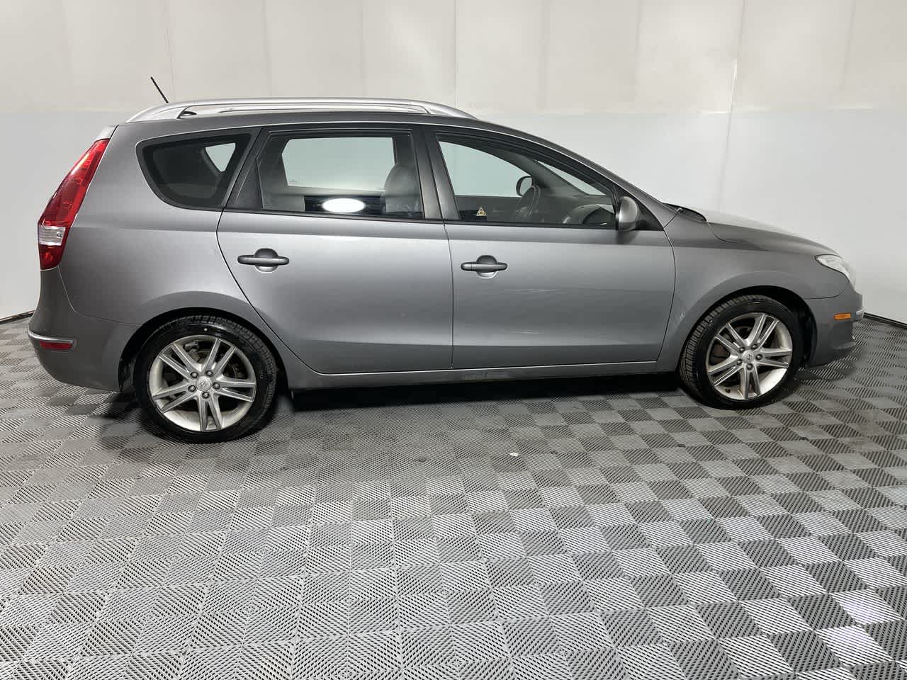 2012 Hyundai Elantra Touring SE