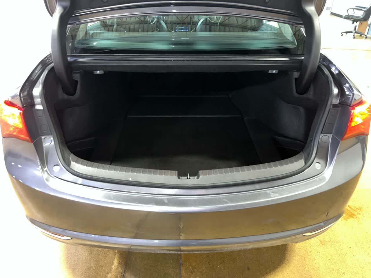 2020 Acura TLX w/Technology Pkg