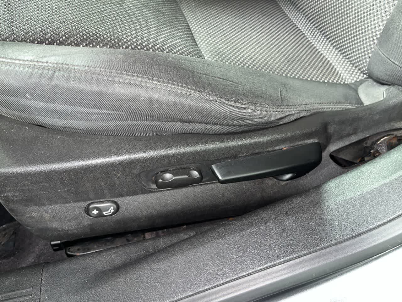 2012 Chevrolet Malibu LT w/1LT