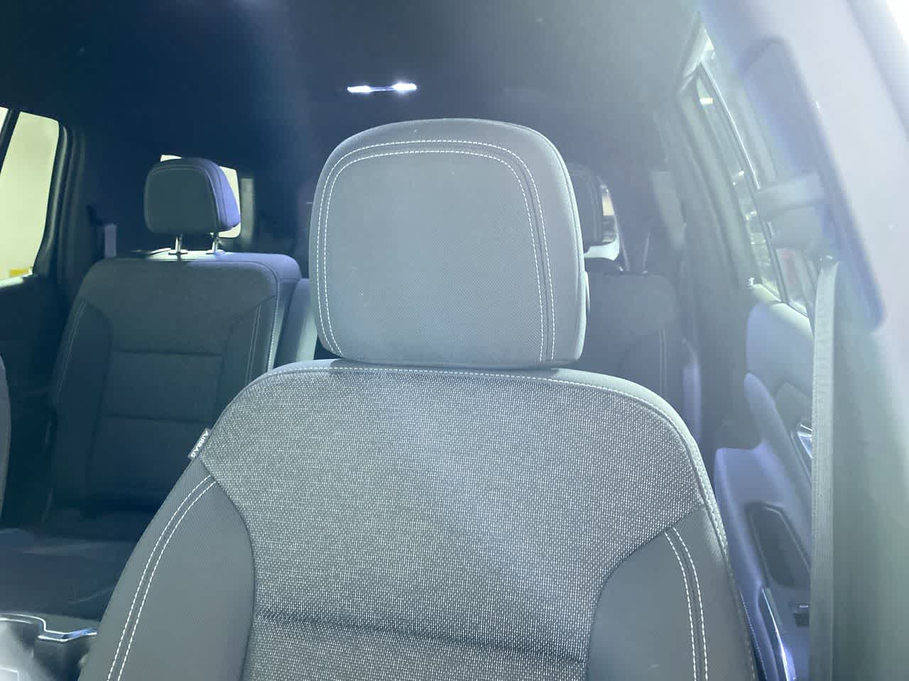 2025 Chevrolet Traverse FWD LT