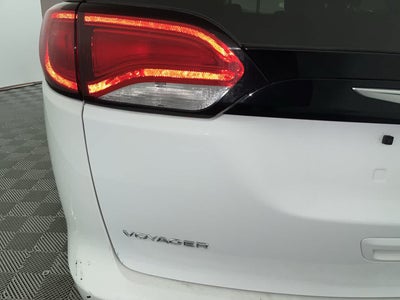 2024 Chrysler Voyager LX