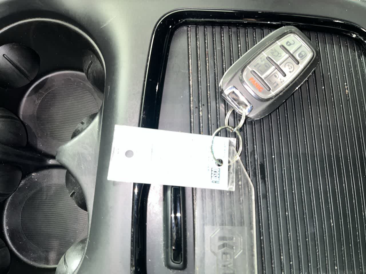 2024 Chrysler Pacifica Hybrid S Appearance Pkg