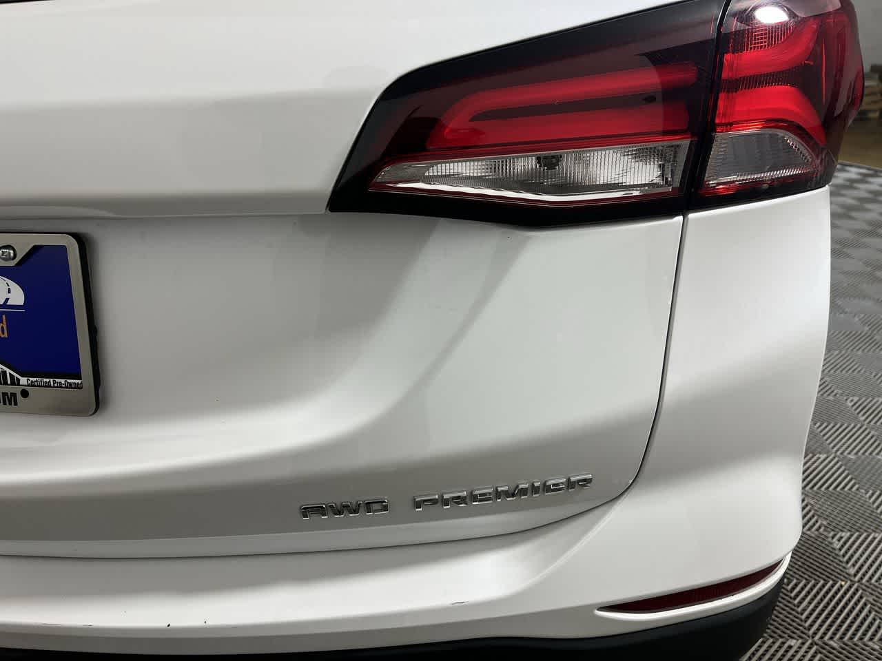 2022 Chevrolet Equinox Premier