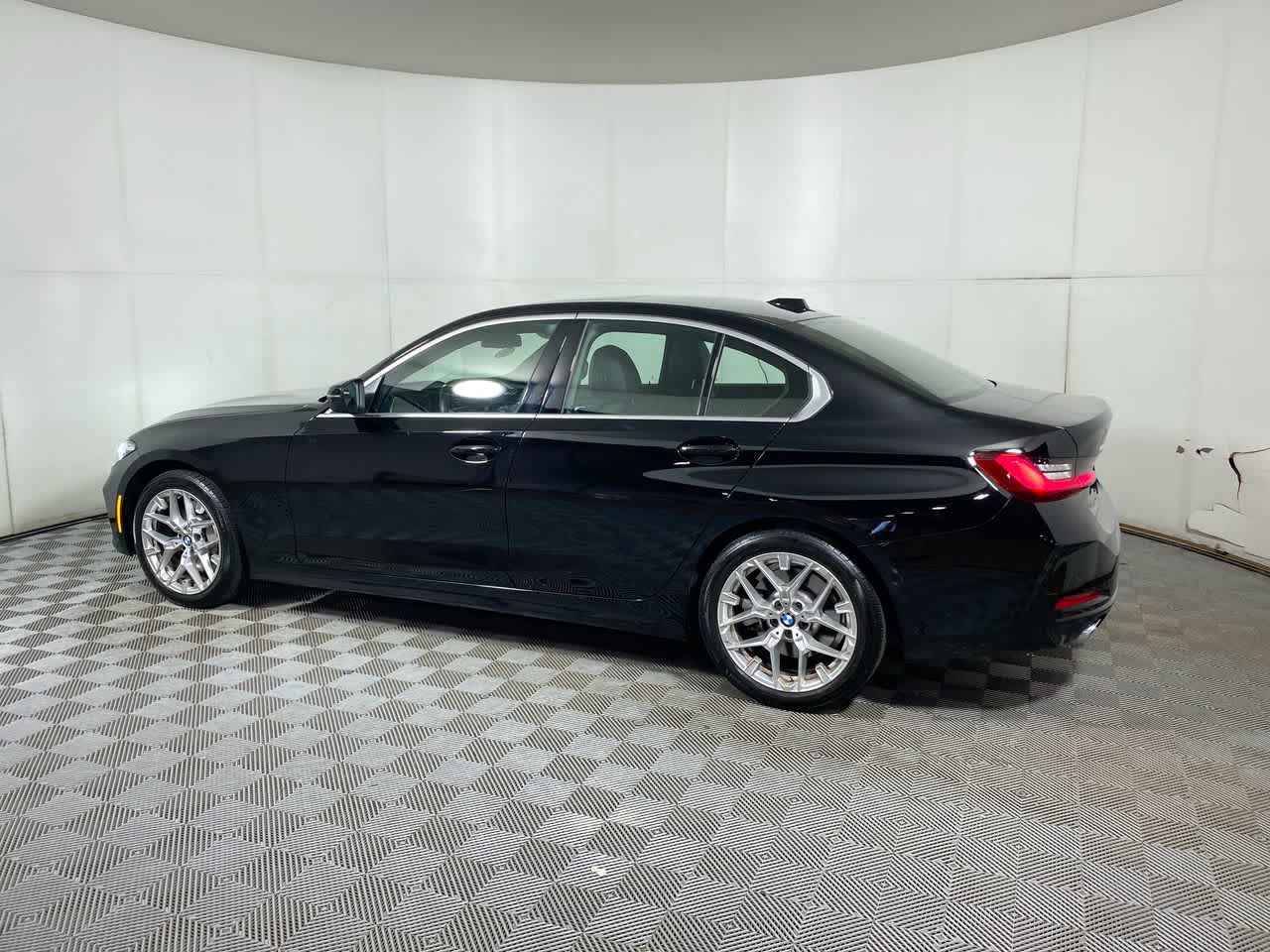 2025 BMW 3 Series 330i