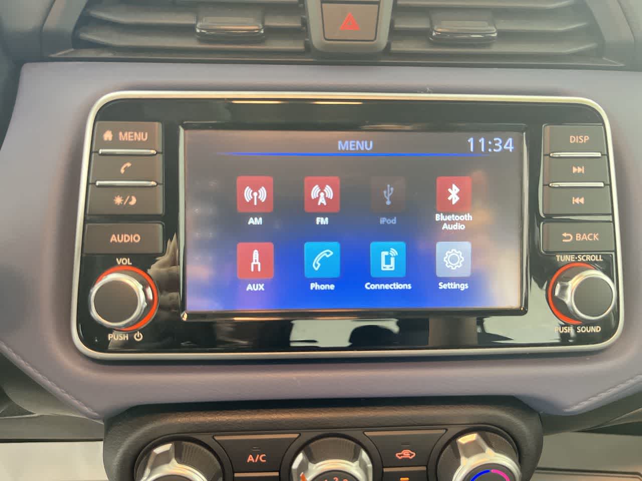 2024 Nissan Versa SV