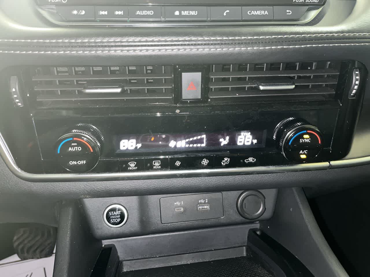 2022 Nissan Rogue SV