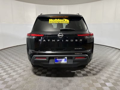 2024 Nissan Pathfinder SV