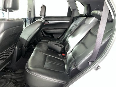 2011 Kia Sorento SX
