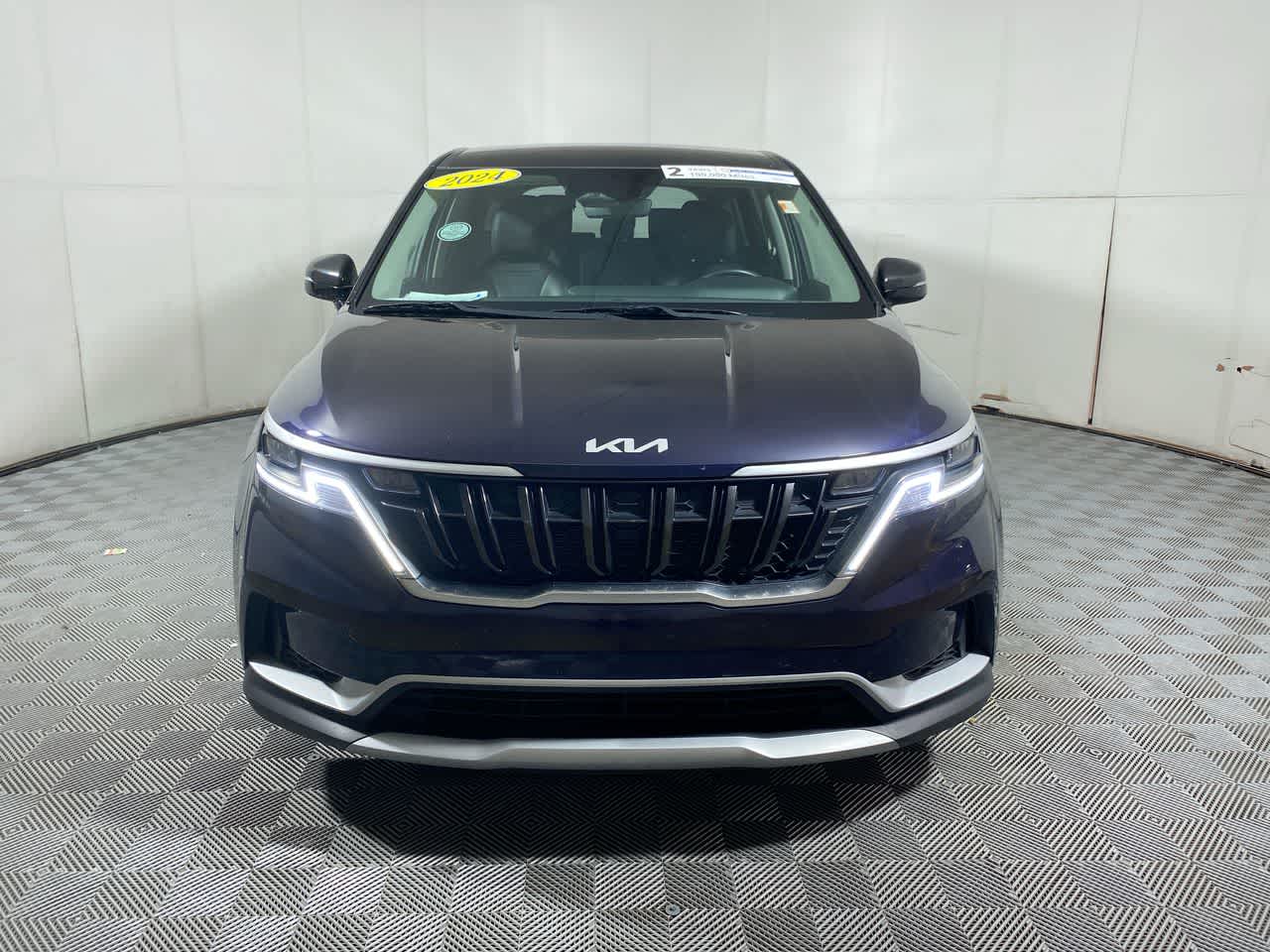 2024 Kia Carnival LX