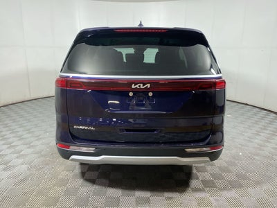 2024 Kia Carnival LX