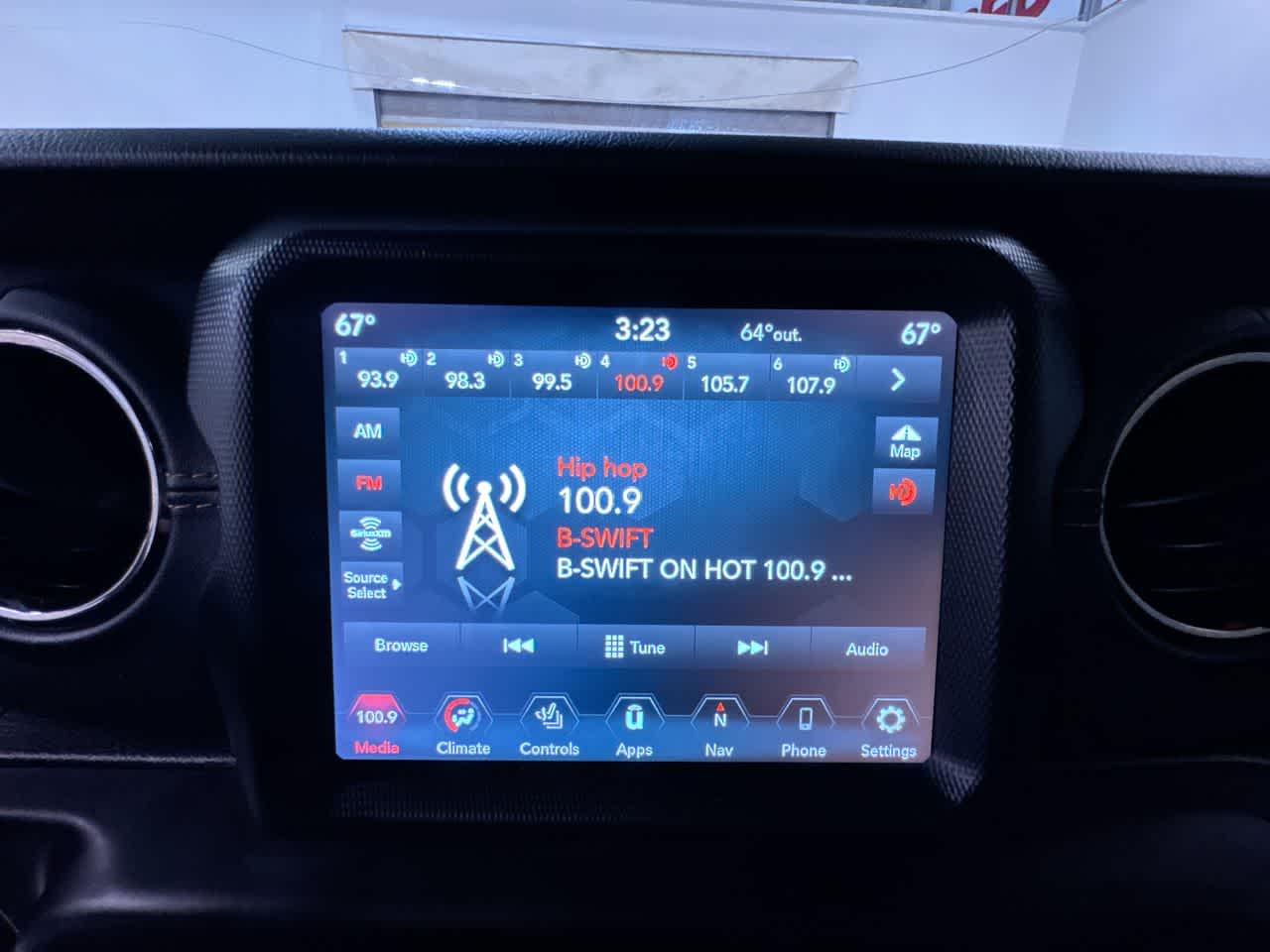 2021 Jeep Wrangler Unlimited Sahara High Altitude