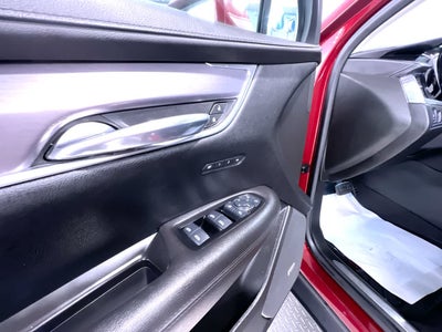 2017 Cadillac XT5 Luxury FWD