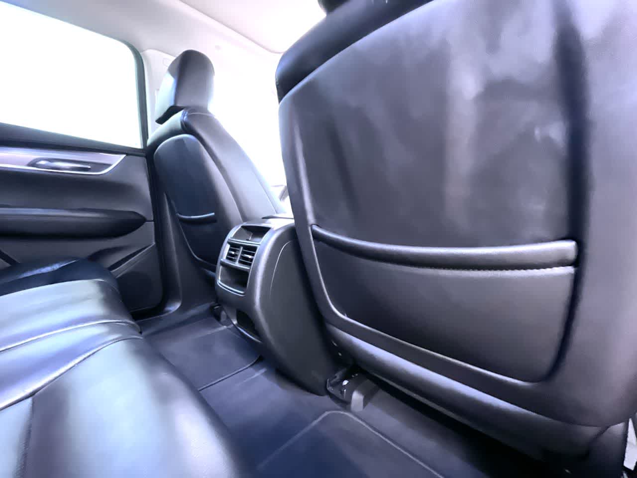 2017 Cadillac XT5 Luxury FWD