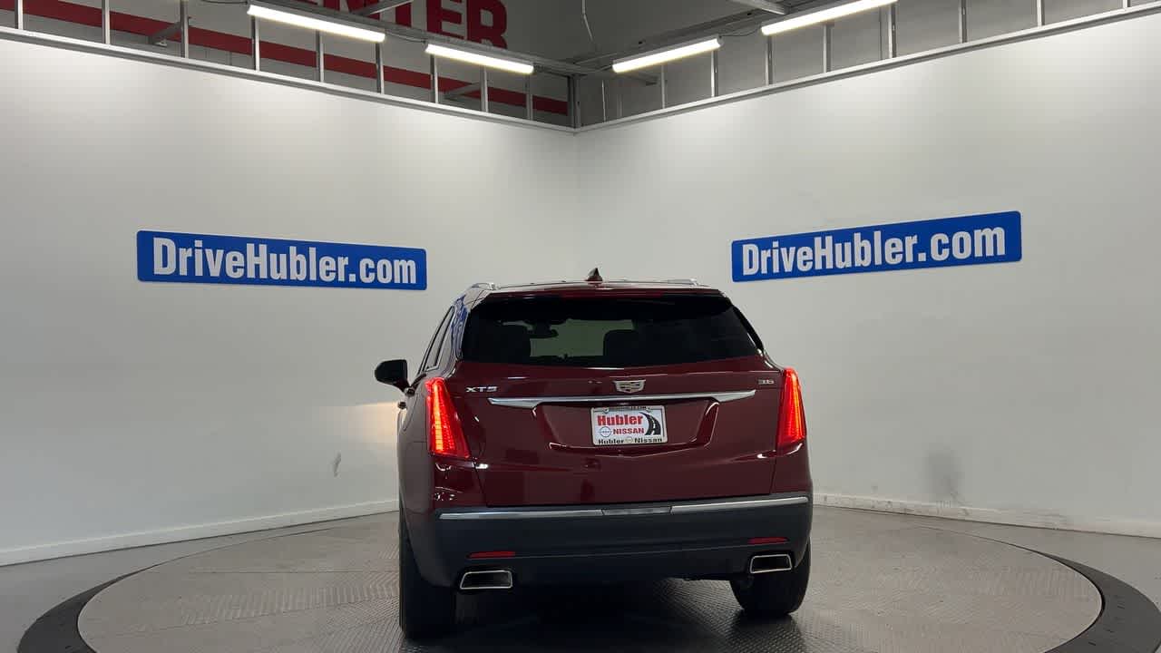 2017 Cadillac XT5 Luxury FWD