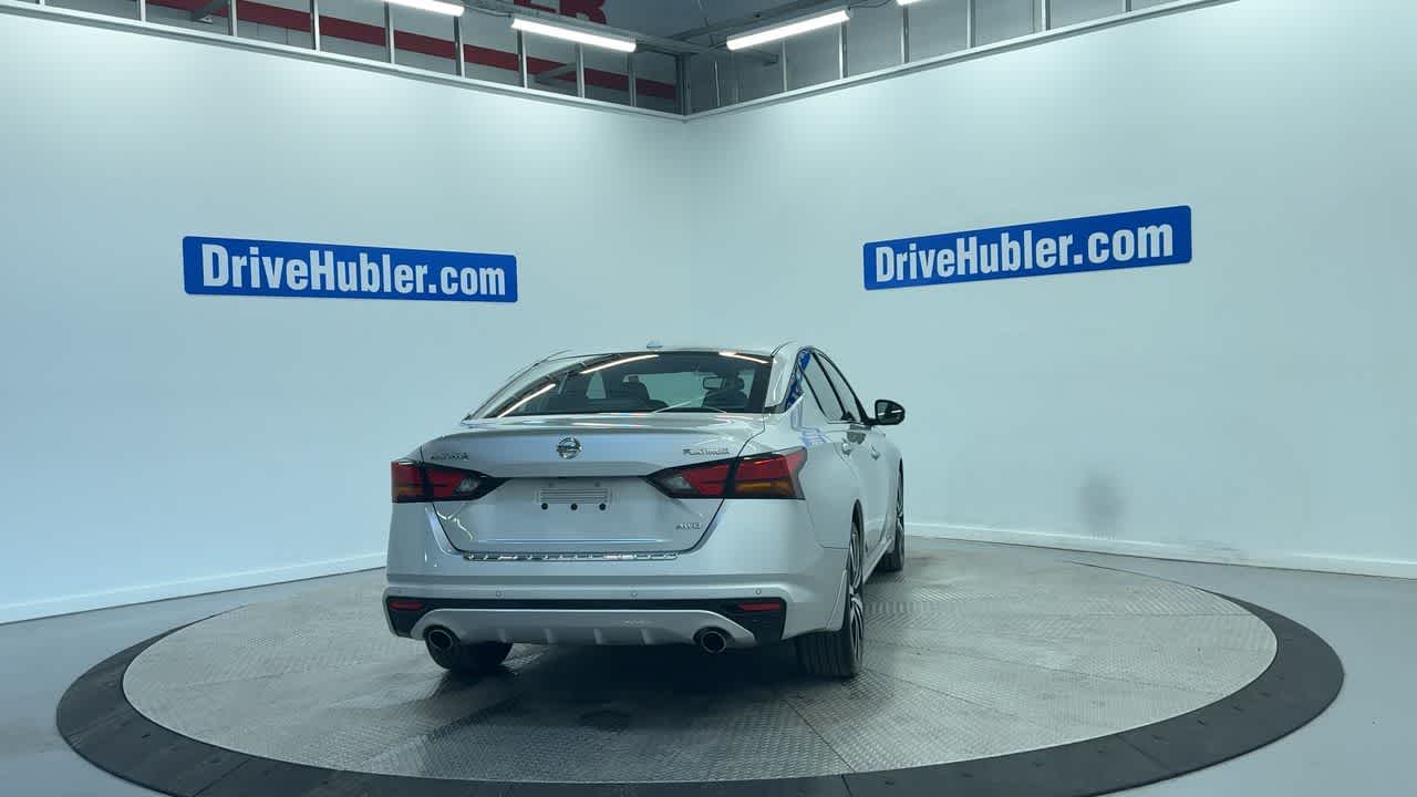 2021 Nissan Altima 2.5 Platinum