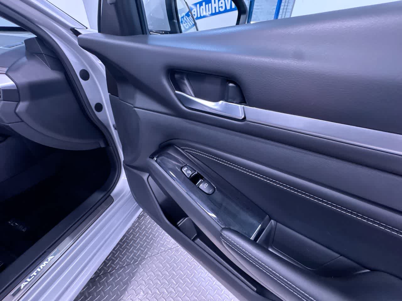 2021 Nissan Altima 2.5 Platinum