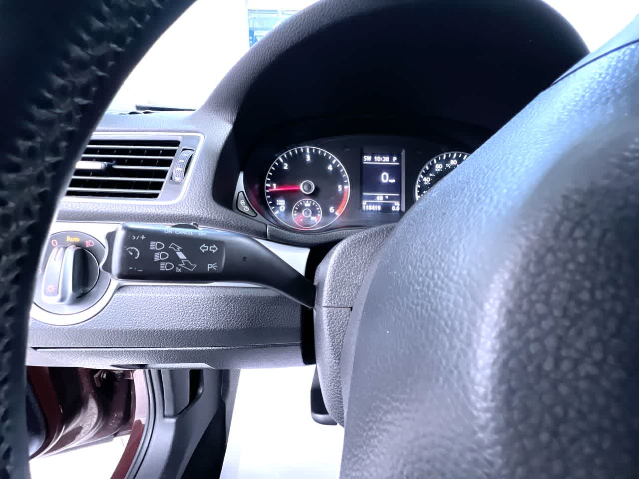 2013 Volkswagen Passat TDI SE w/Sunroof