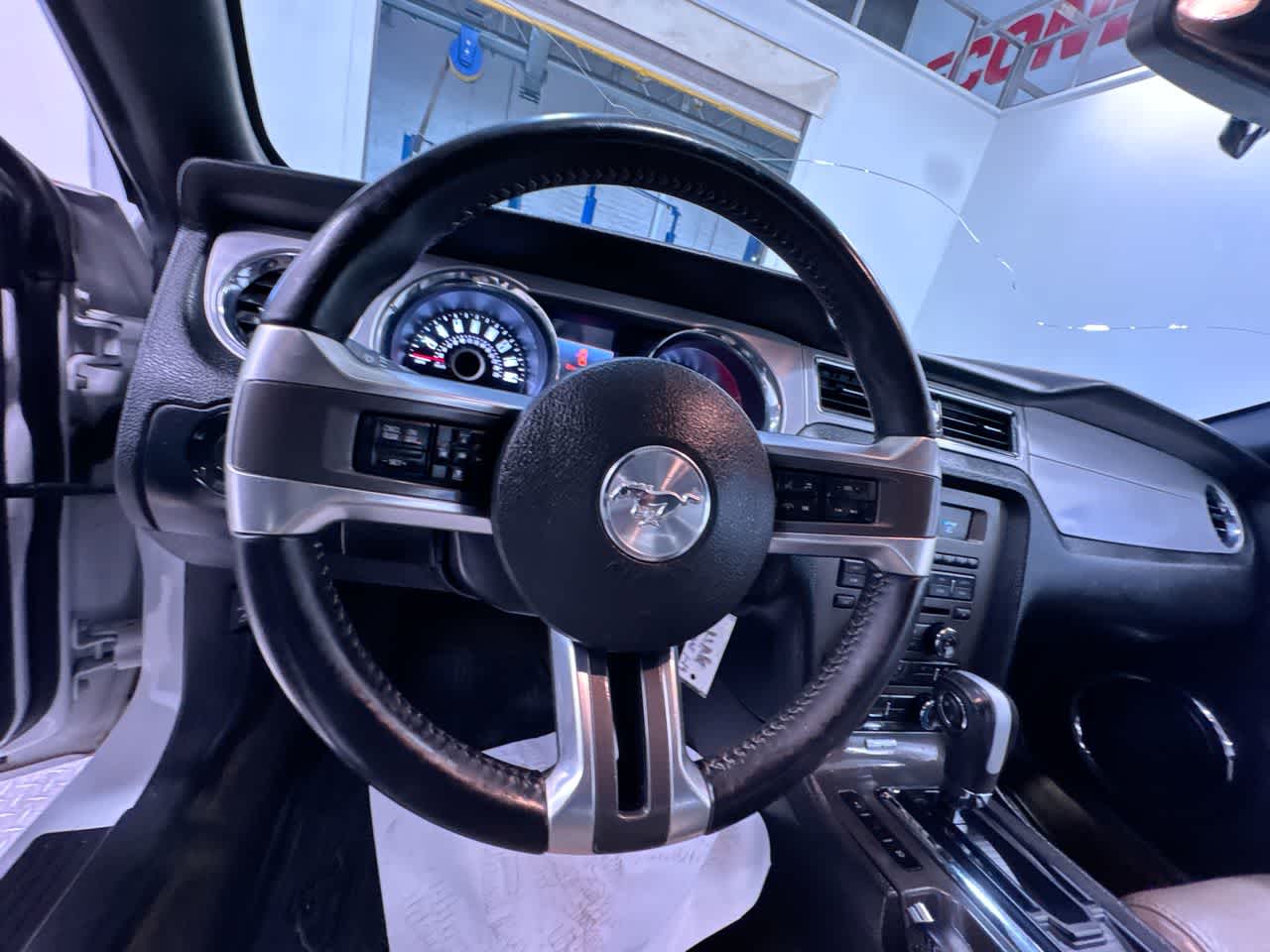 2014 Ford Mustang V6 Premium