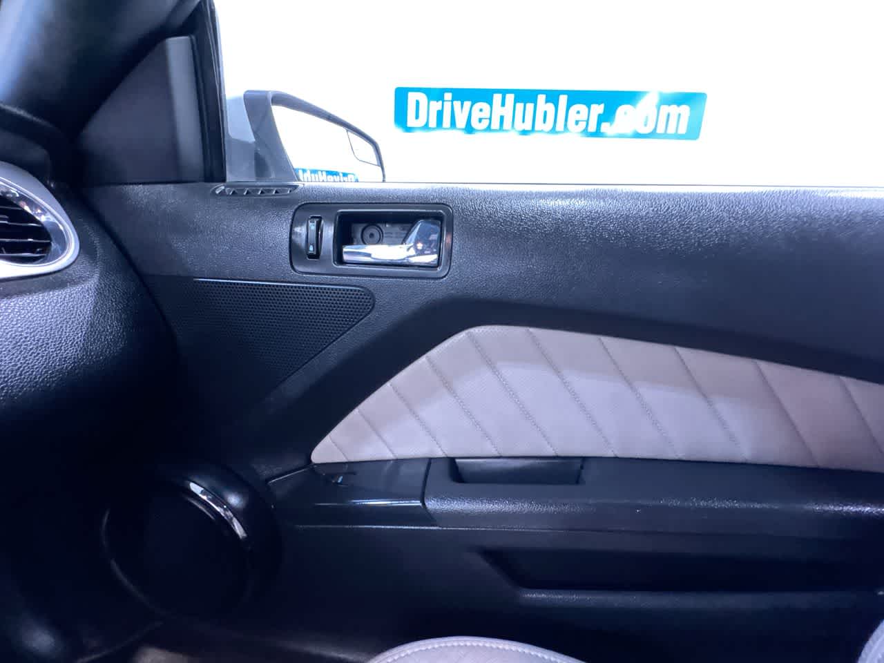 2014 Ford Mustang V6 Premium