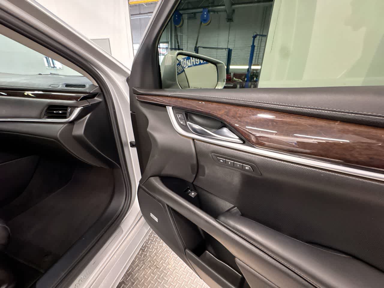 2016 Cadillac XTS Luxury Collection