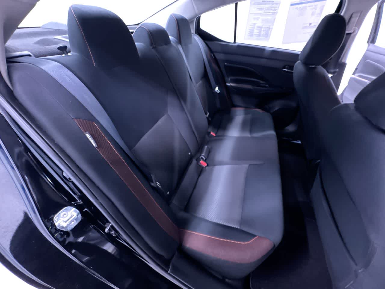 2022 Nissan Versa SR