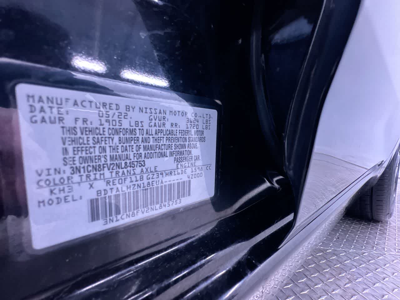 2022 Nissan Versa SR