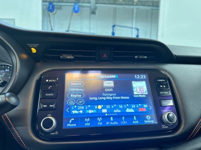 2022 Nissan Kicks SR