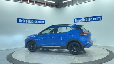 2022 Nissan Kicks SR