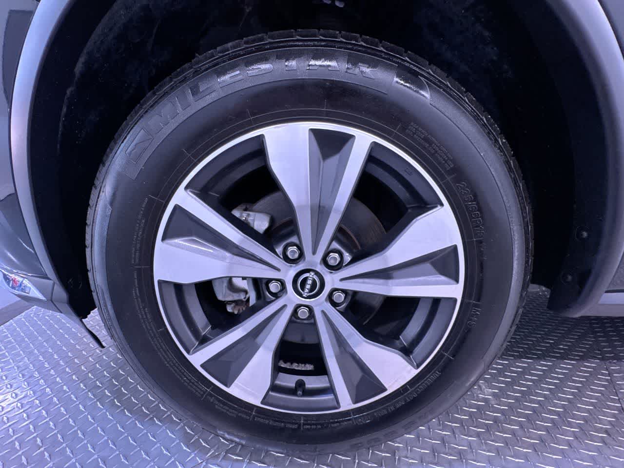 2023 Nissan Murano SV
