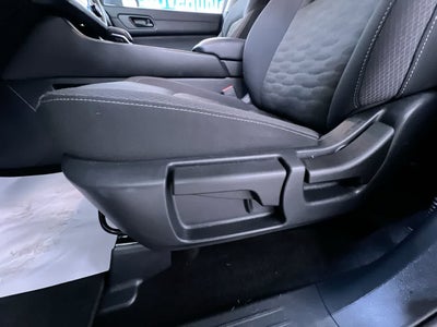 2025 Nissan Pathfinder S