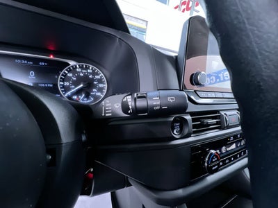 2025 Nissan Pathfinder S