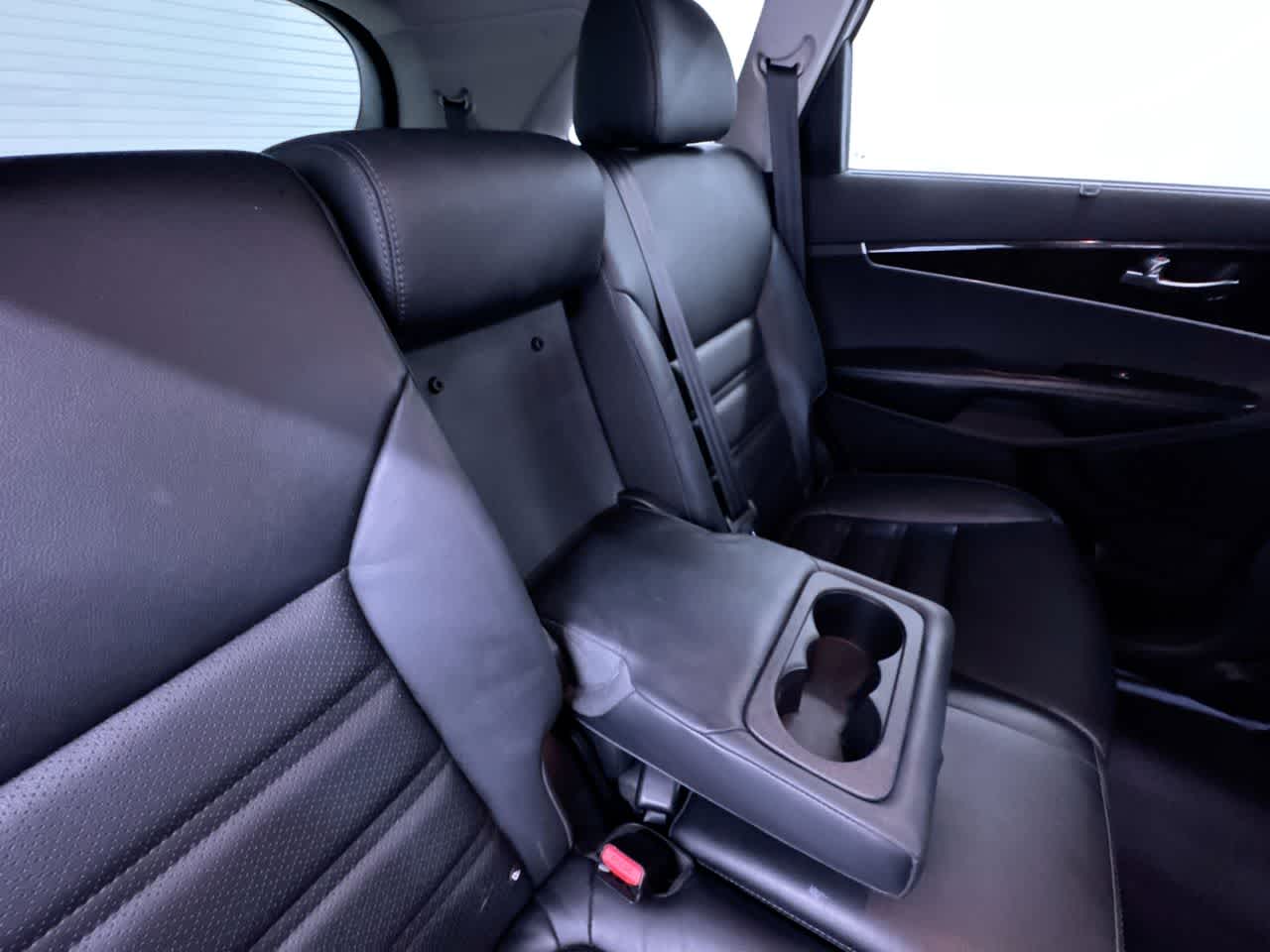 2016 Kia Sorento EX