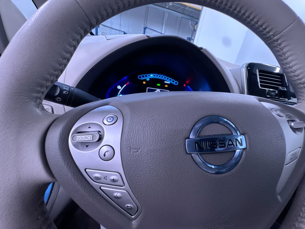 2012 Nissan LEAF SV