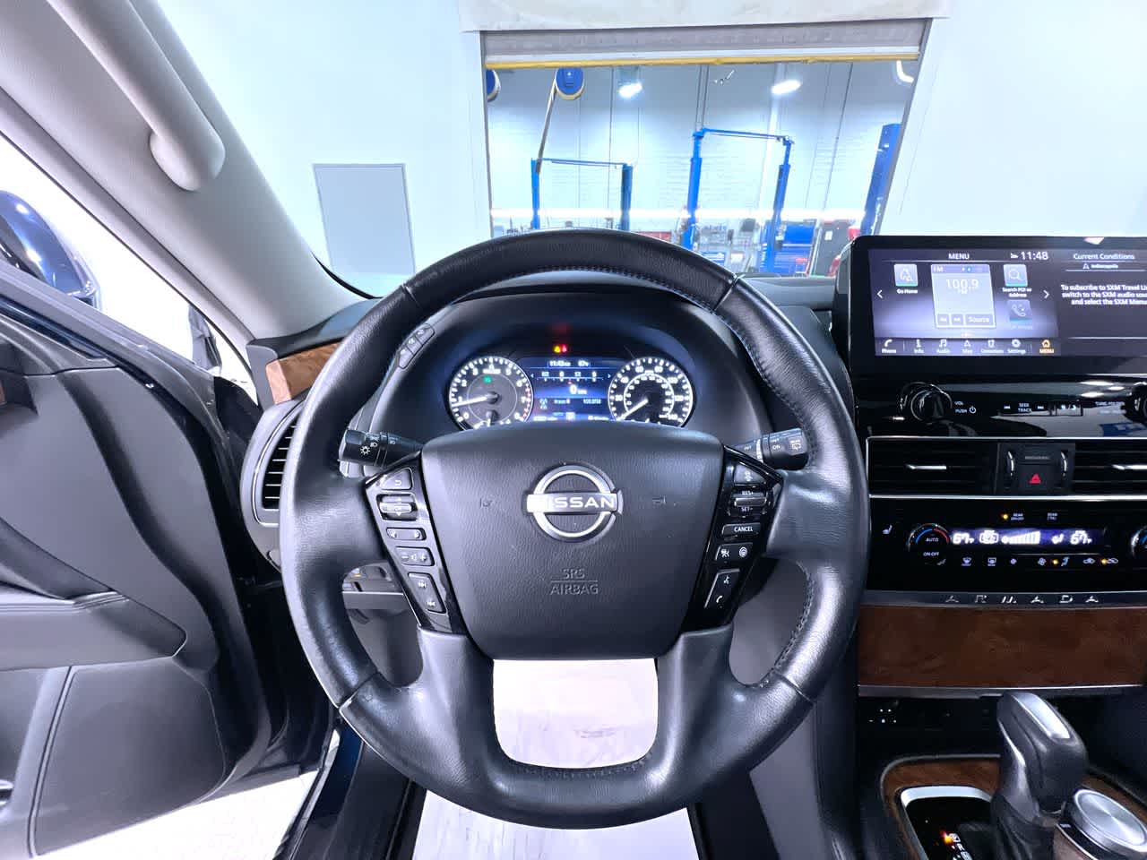 2022 Nissan Armada SL