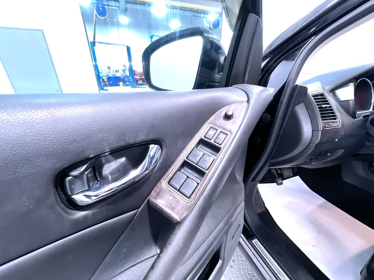 2010 Nissan Murano SL