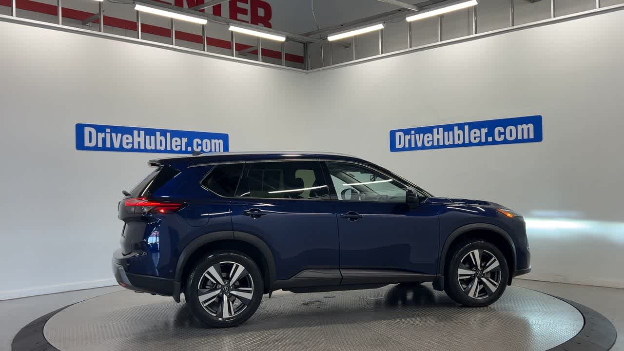 2024 Nissan Rogue SL