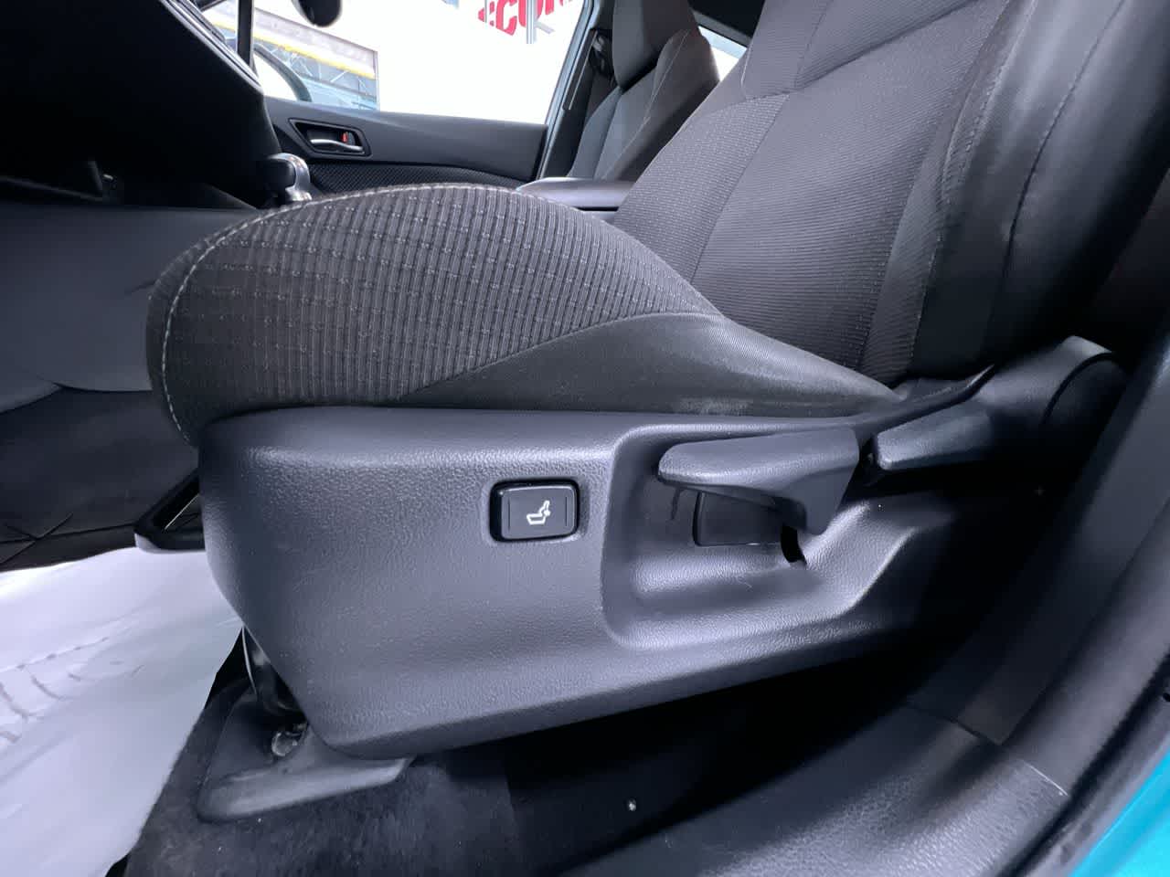 2018 Toyota C-HR XLE Premium