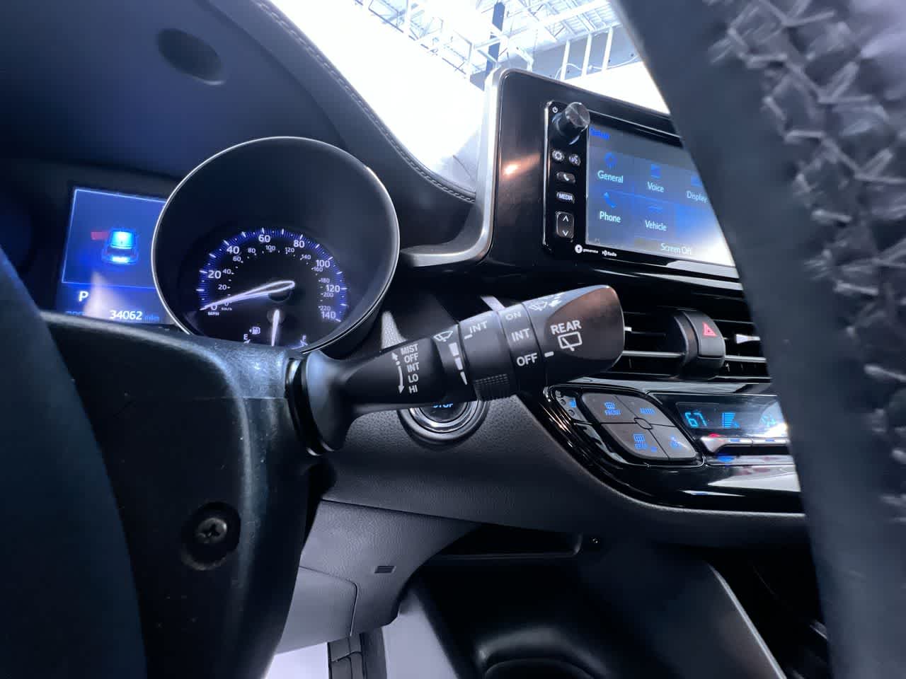 2018 Toyota C-HR XLE Premium