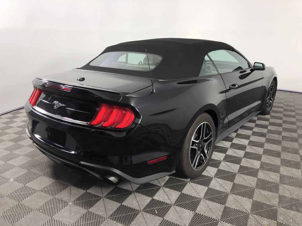 2023 Ford Mustang EcoBoost Premium