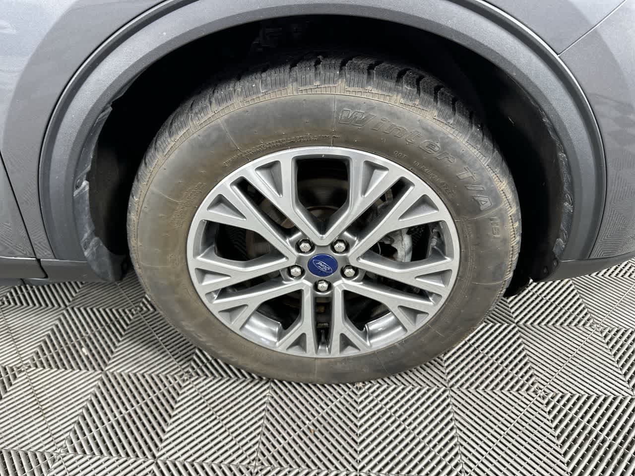 2022 Ford Escape SEL Hybrid