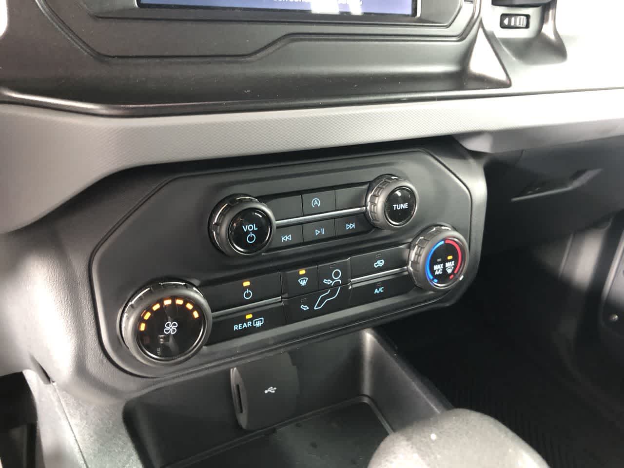 2021 Ford Bronco Base