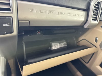 2017 Ford Super Duty F-350 SRW Lariat